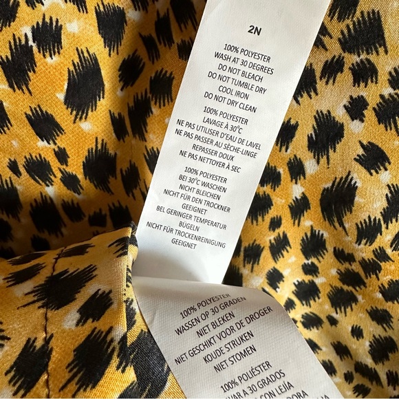 Yellow leopard romper - Picture 11 of 11